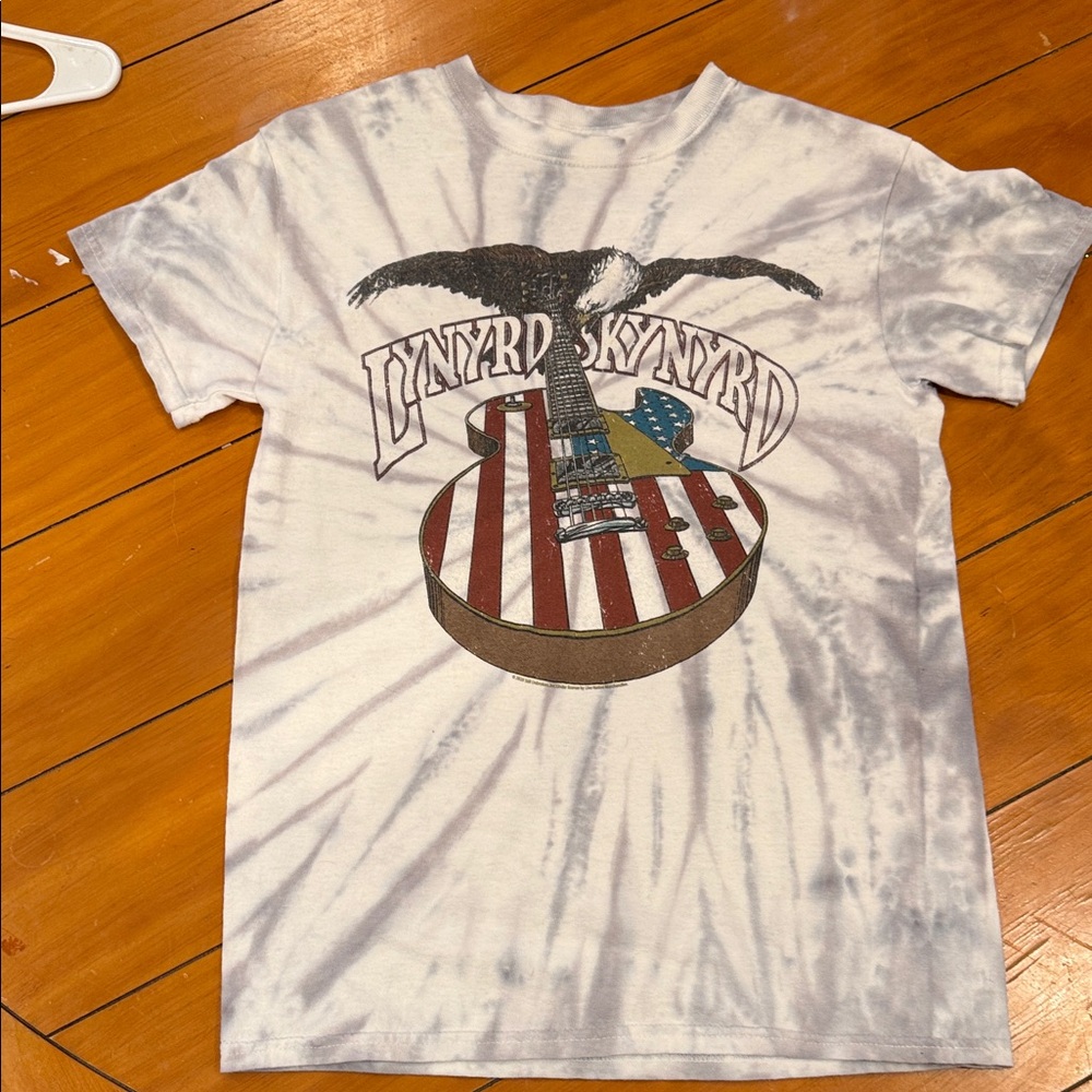 Lynyrd Skynyrd White Tie-Dye Graphic T-Shirt